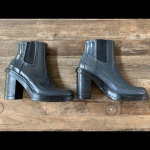 Hunter stacked heel rain booties